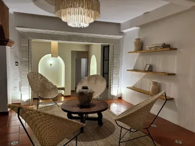 Hotel ALEIA Centro Hotels near Santa Prisca Cathedral