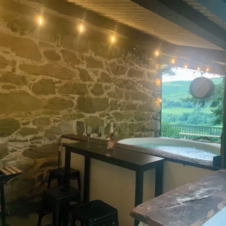 Ysgubor Craig Y Gronfa Отели в г. Макинлет