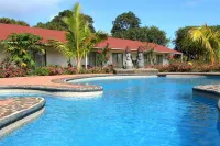 Hotel Puku Vai - Pools