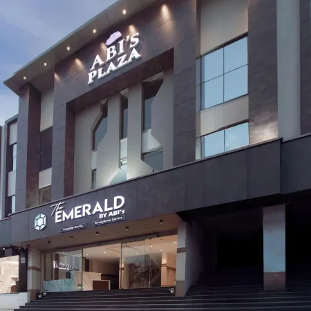 The Emerald Отели в г. Танджавур