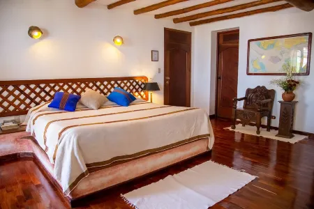 Tzampoc Resort Отели в г. San Andres Semetabaj