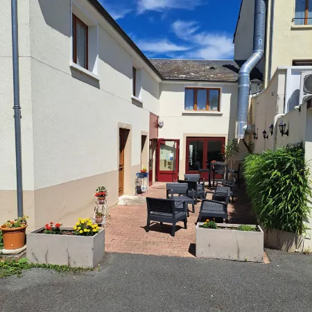 Logis hôtel Au Relais Nivernais