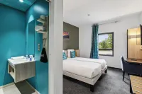 Hôtel Akena Molinges - la Brocatelle فنادق في Bellignat
