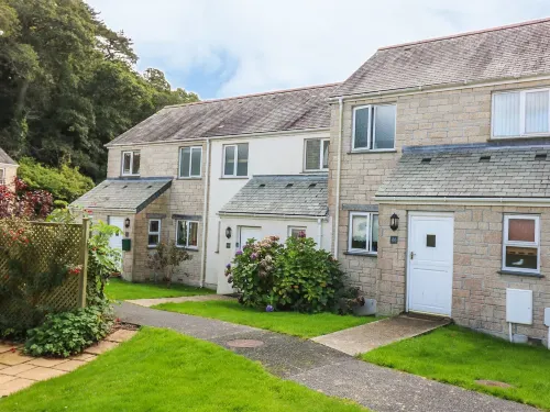 Oyster Cottage Hotels in Mawnan
