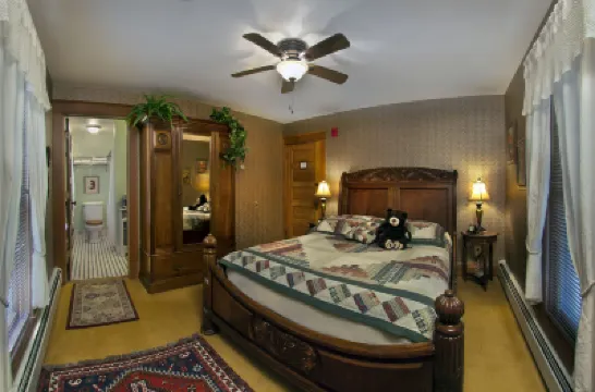 The Historic Elk Mountain Hotel Hotels in 