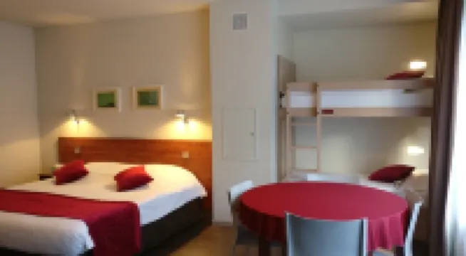 杜裏德萊斯洛基酒店