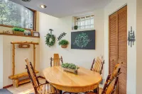 Charming Cottage: Steps to Lake Wandawega! - 2-Star