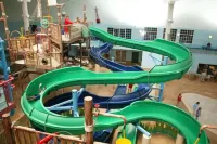 Blue Harbor Resort and Conference Center - de playa