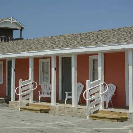 See Sea Motel