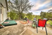Historic Bruno 'Hampton Creek Hideaway' on 2 Acres - WiFi