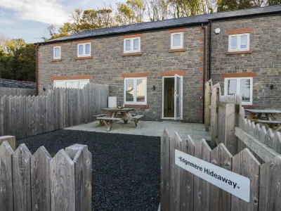 Edgemere Hideaway Hotels in 