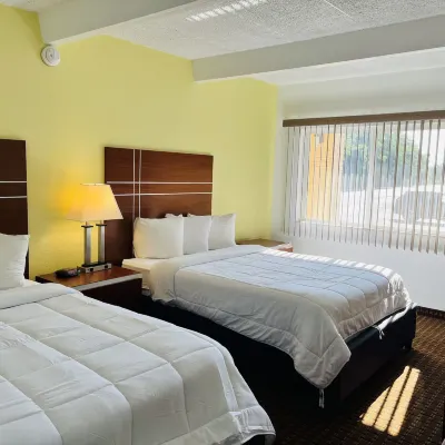 Tesla MedBed Center, East Dubuque Hotels near Grand River Center