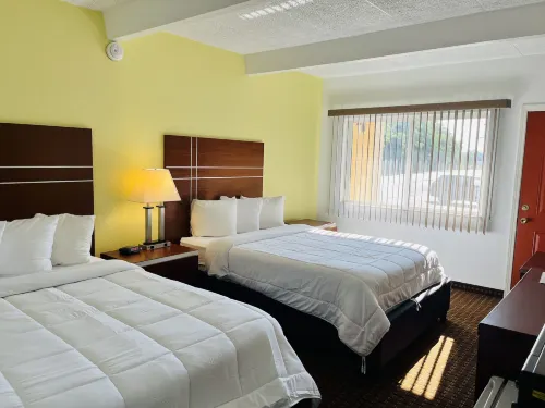 Tesla MedBed Center, East Dubuque Hotels in Jamestown