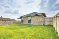 Modern Home in Upcoming Area 8 Mi to Texas Tech - de charme