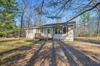 Orv, Snowmobiling & Hunting Cabin on Groomed Trail - Wifi