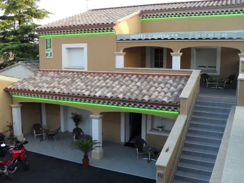 Hôtel l'Anvia Hotels in Bollene