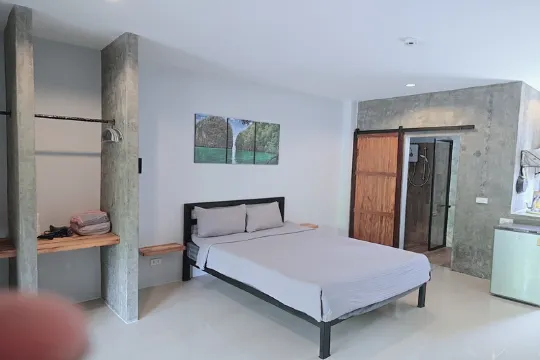 สตูดิโอพร้อมลานระเบียง