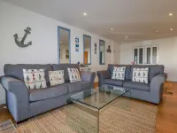 47 Bredon Court - Condos
