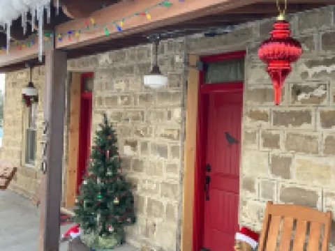 The Stone House Inn Hotels in Delta County