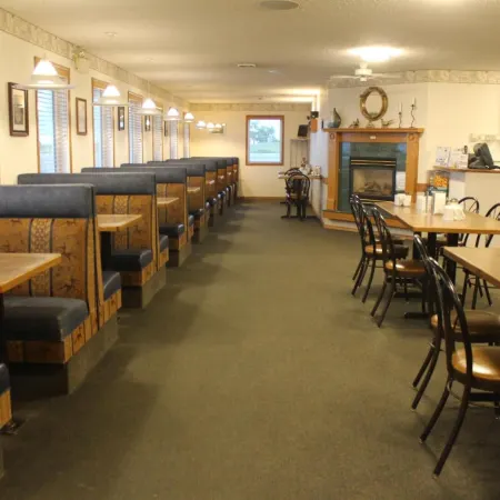 Armada Inn Motel Hotels in Unity