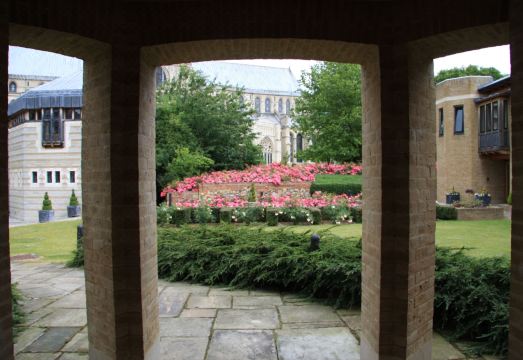 커시드럴 롯지 전경