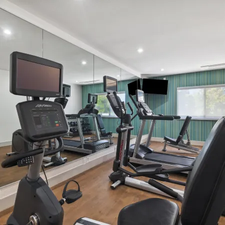 Holiday Inn Express & Suites MOUNTAIN VIEW SILICON VALLEY by IHG