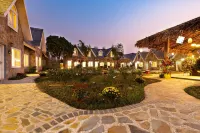 SoNa Resort Hotels in Ninh Nhất