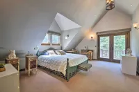 Incredible Lake Arrowhead Home w/ Views & Decks! - WiFi
