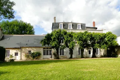 La Héraudière Bed & Breakfast Hotels near Château de Beauvois - La Maison Younan