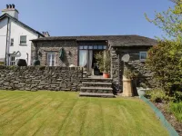 Topiary Cottage