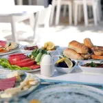 NİLİA Bozcaada - servizio colazione