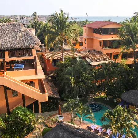 Hotel Casamar Suites