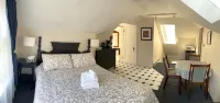 Douglas Guest House Hoteller i Gastown