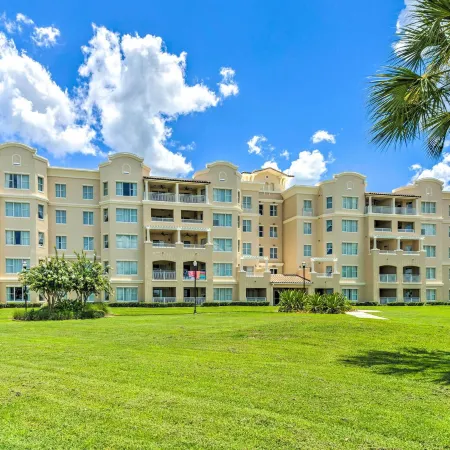 Championsgate Condo w/ Balcony + Resort Perks!