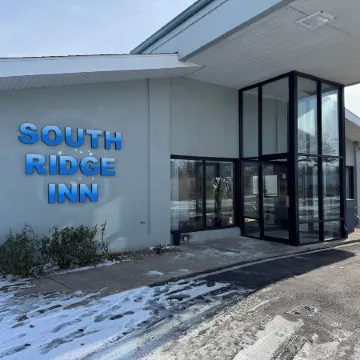 South Ridge Inn