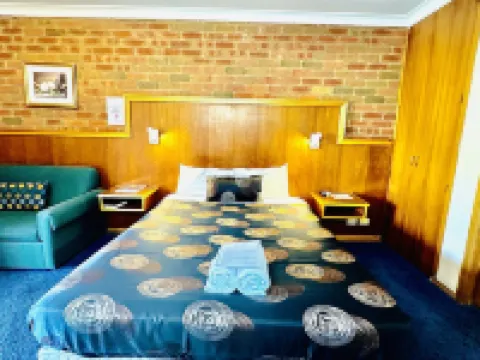 Early Australian Motor Inn Hotels in Mildura