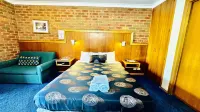 Early Australian Motor Inn Hotels in Red Cliffs