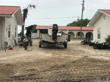 The Blue Crab at Riverwalk Cottages Unit 202B