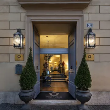 Profumo Maison Colosseo Отели рядом с достопримечательностью «Цирк Максимус»