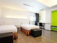 Yes Hotel Hotels in der Nähe von Paposogan-Park