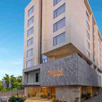 Biznotel by Pride Motera Hotel Exterior