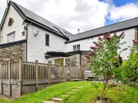 Buzzards View Hotels near Porth Eirias - Bistro and Conference Centre