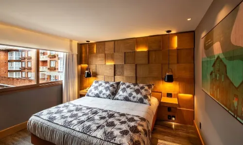 Wood Hotel