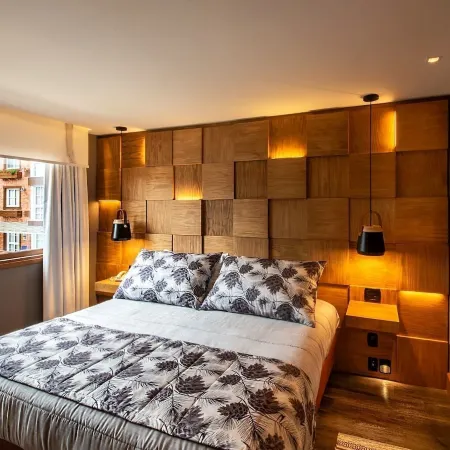 Wood Hotel