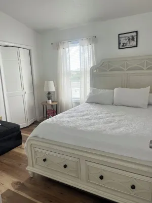 Quick walk to the Beach