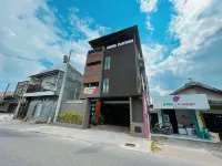Sighma Araca Platinum Upside Down World附近的飯店