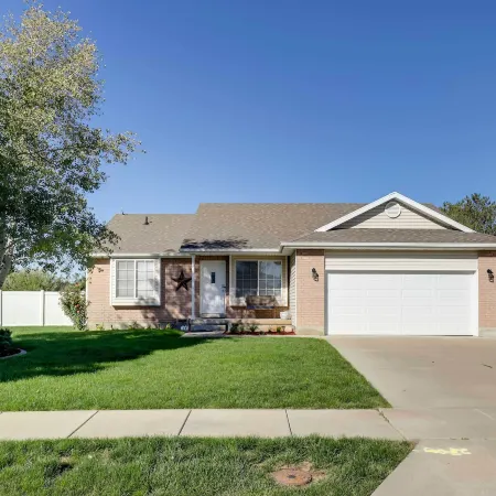 Family-Friendly Clearfield Home w/ Hot Tub!
