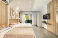 Royal Park Resort Studio 23