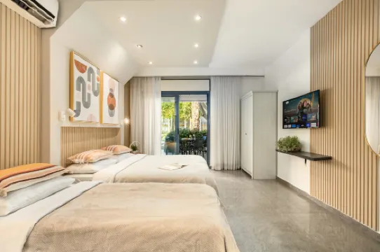 Royal Park Resort 11