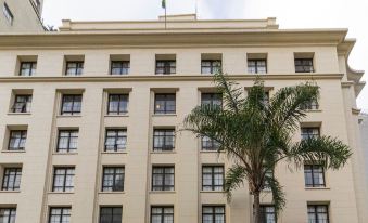 Kaza Noah Jacques Pilon Centro